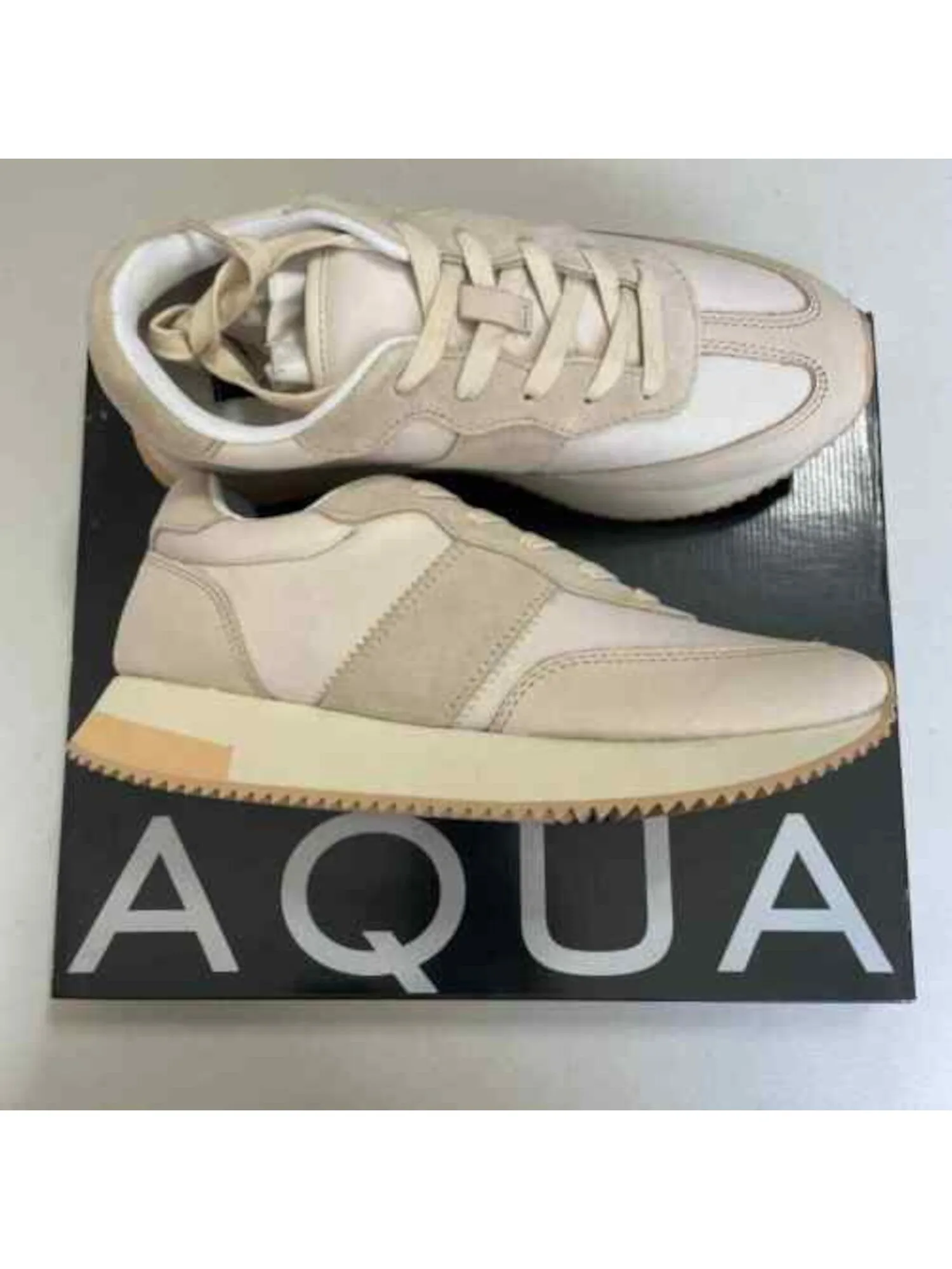 AQUA Womens Beige 1" Platform Cushioned Train Round Toe Wedge Lace-Up Athletic Training Shoes M