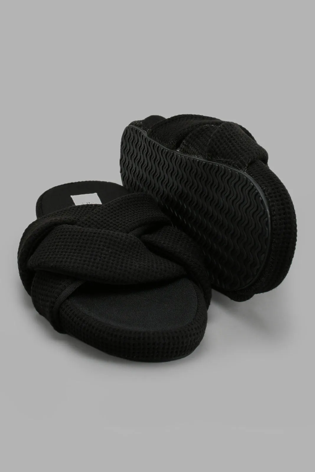 Black Textured Slipper