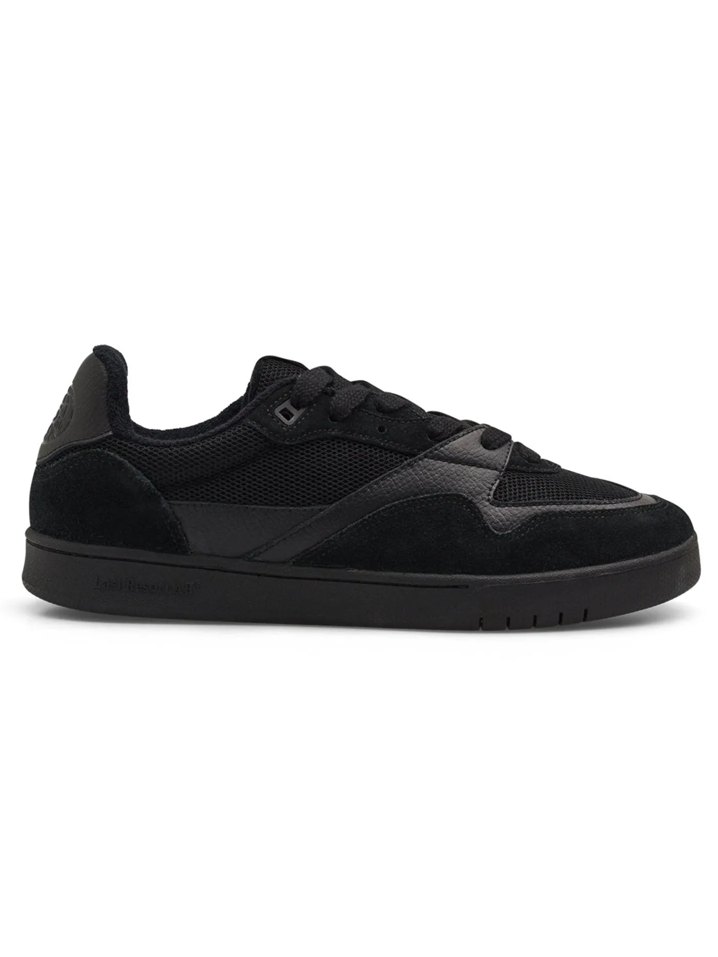 CM002 Lo Black/Black Shoes