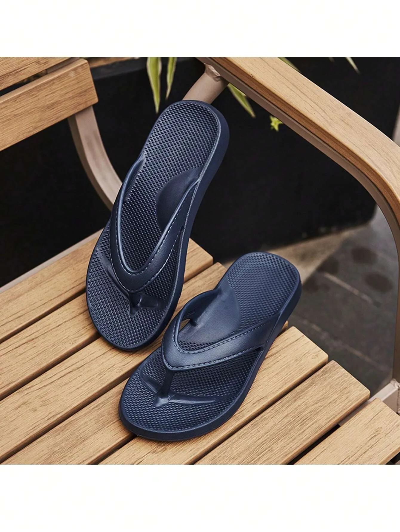 Couple's Summer Casual Anti-Slip Stylish Slippers For Home Use