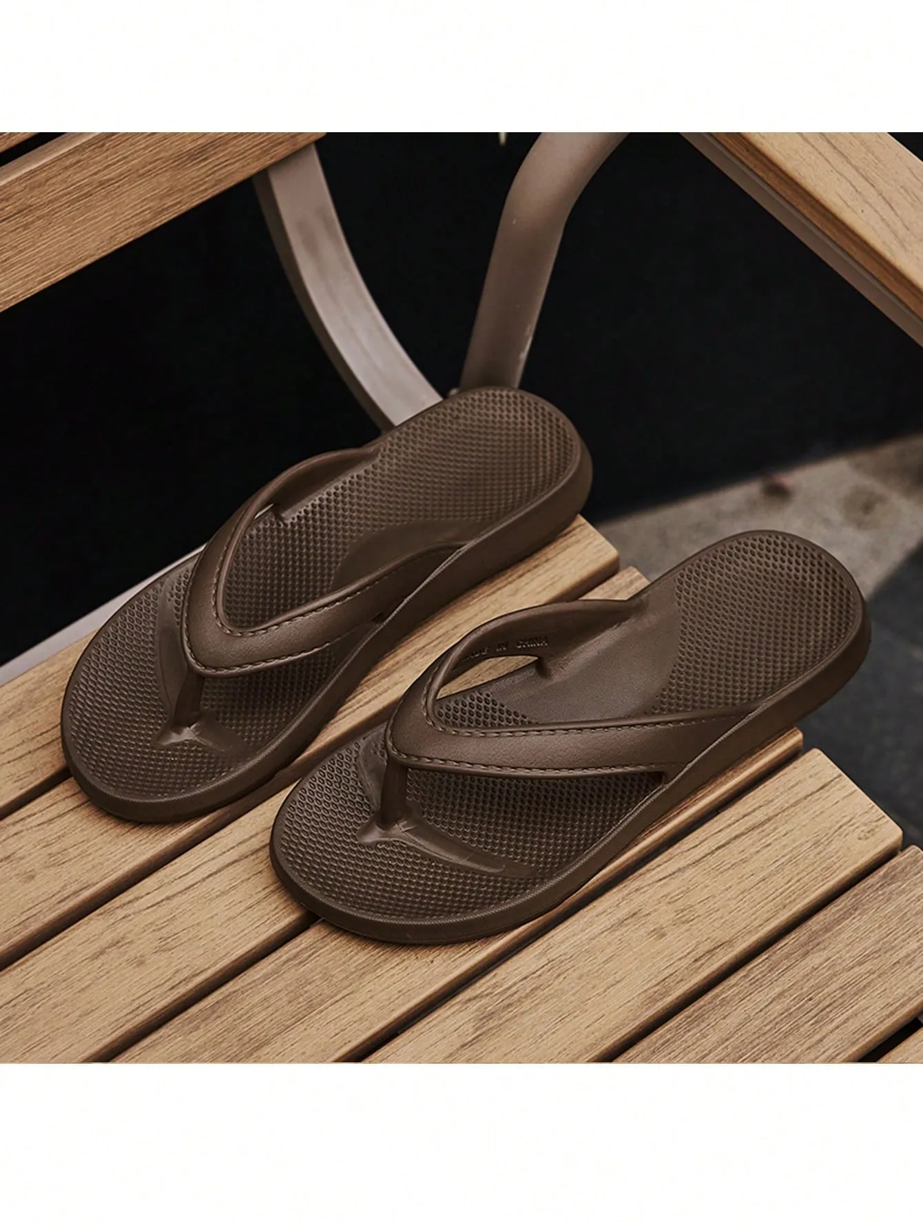 Couple's Summer Casual Anti-Slip Stylish Slippers For Home Use