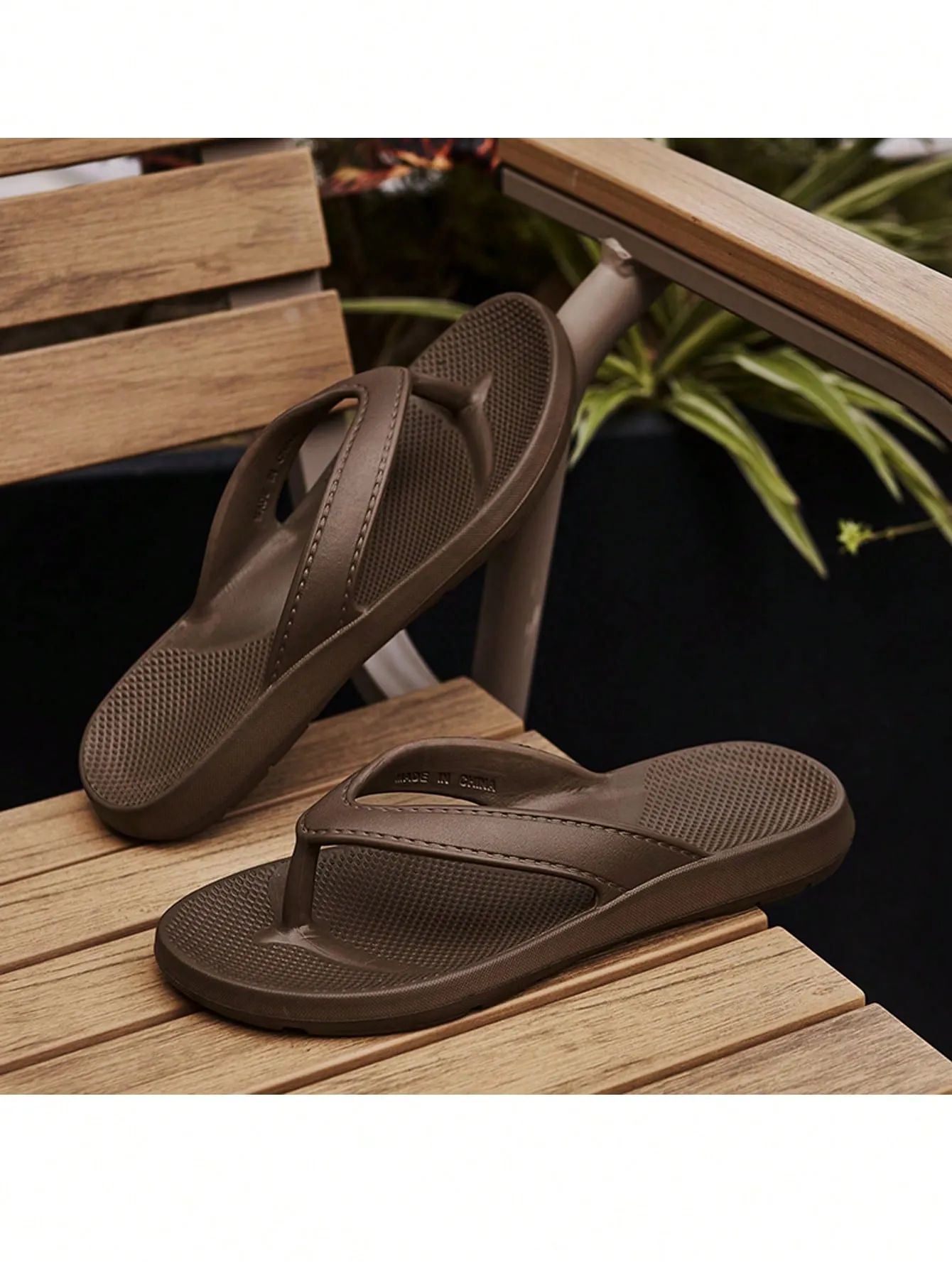 Couple's Summer Casual Anti-Slip Stylish Slippers For Home Use