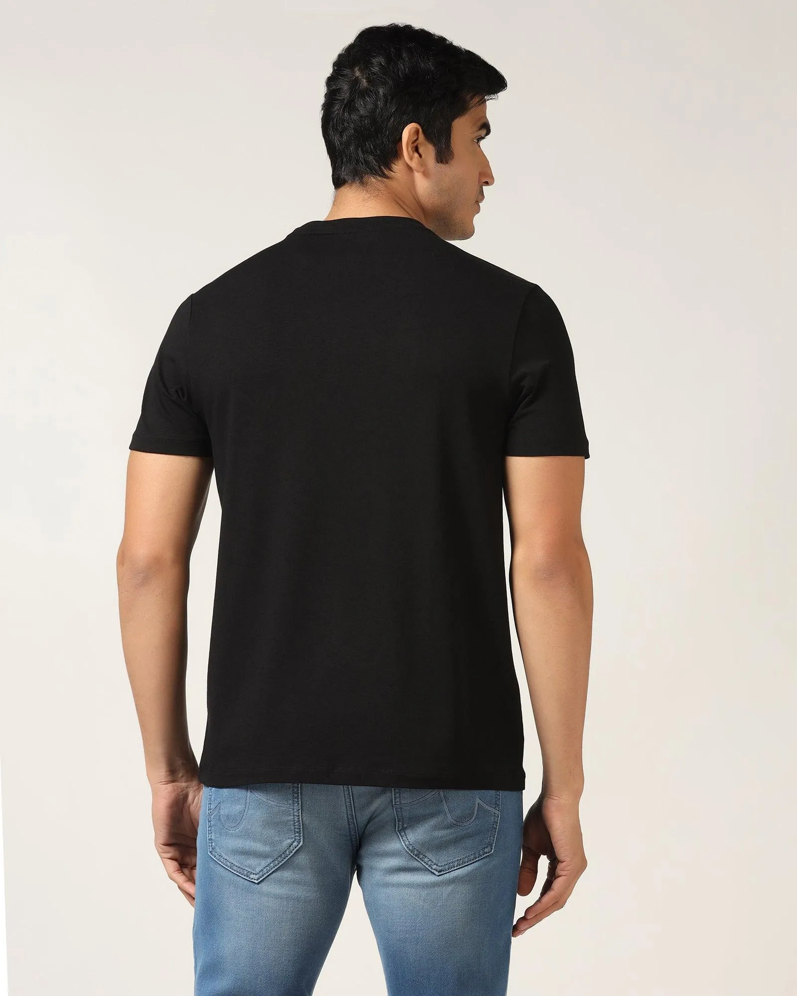 Crew Neck Black Solid T-Shirt - Kai