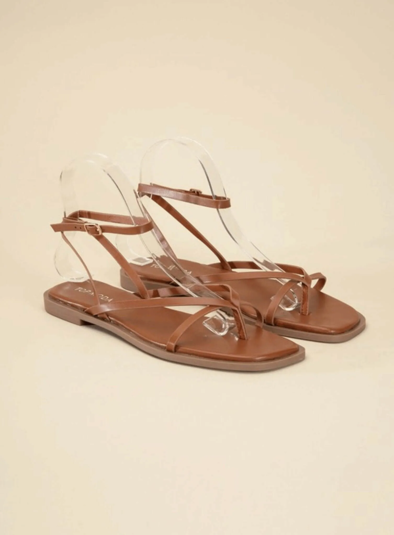 Elio-1 Flat Sandals