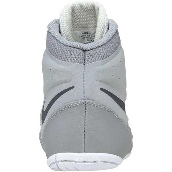 NIKE FURY WRESTLING SHOES BOXING BOOTS US 8.5 Grey White