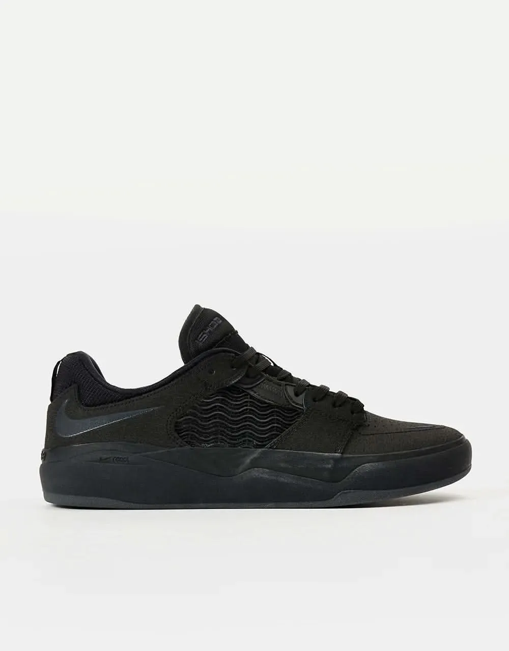 Nike SB Ishod Premium Skate Shoes - Black/Black-Black-Black