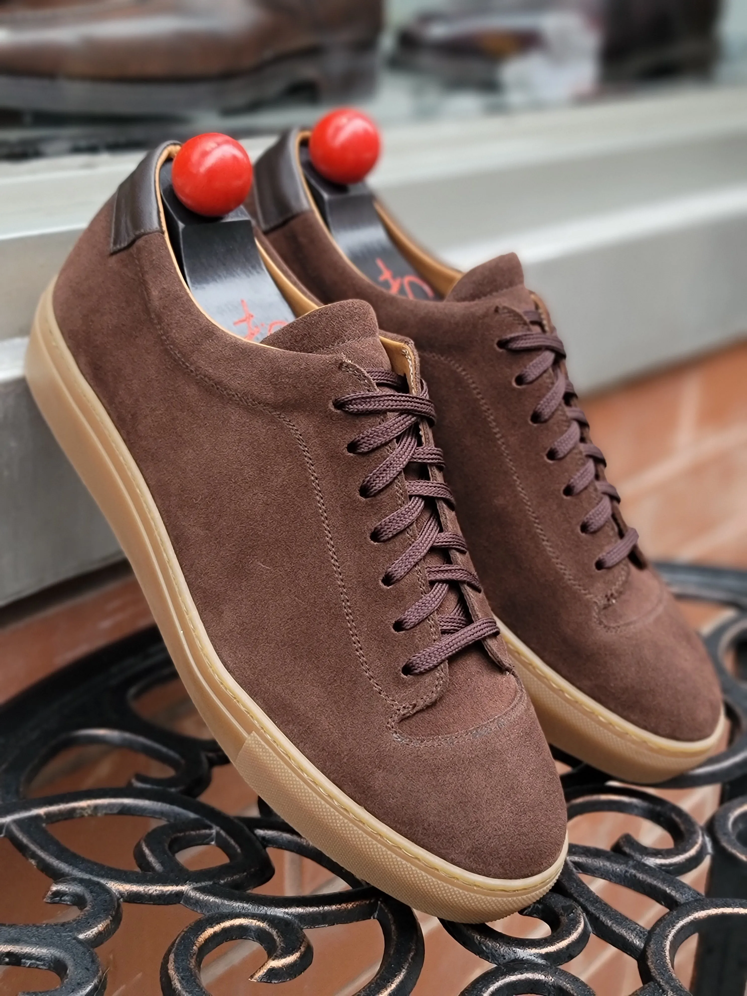 Olympia - Mocha Suede / Gum Sole