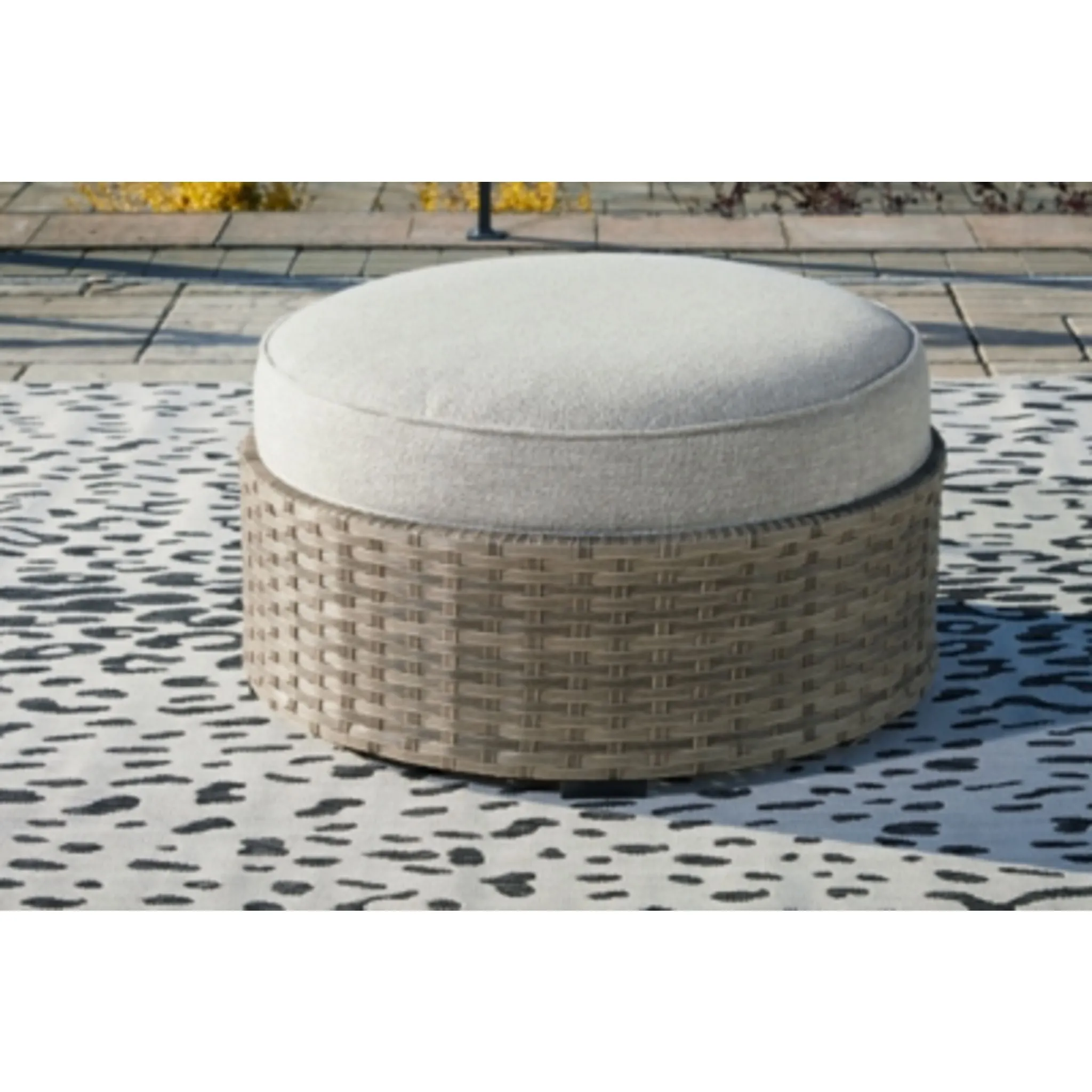 Outdoor Calworth Ottoman with Cushion