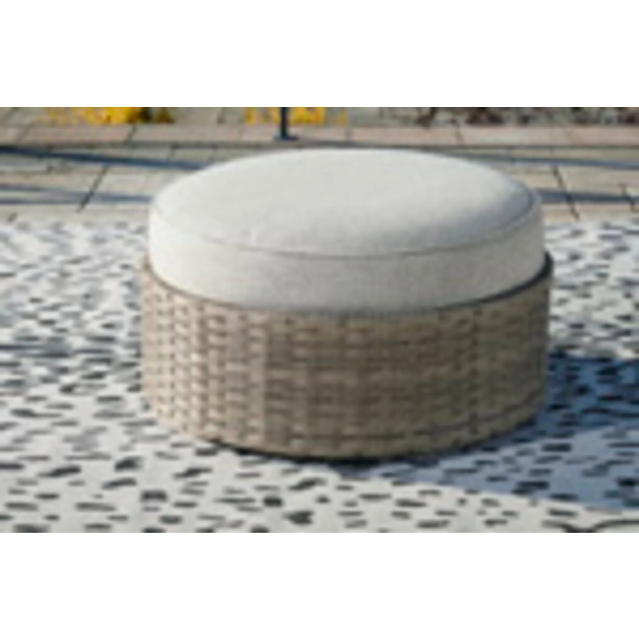 Outdoor Calworth Ottoman with Cushion