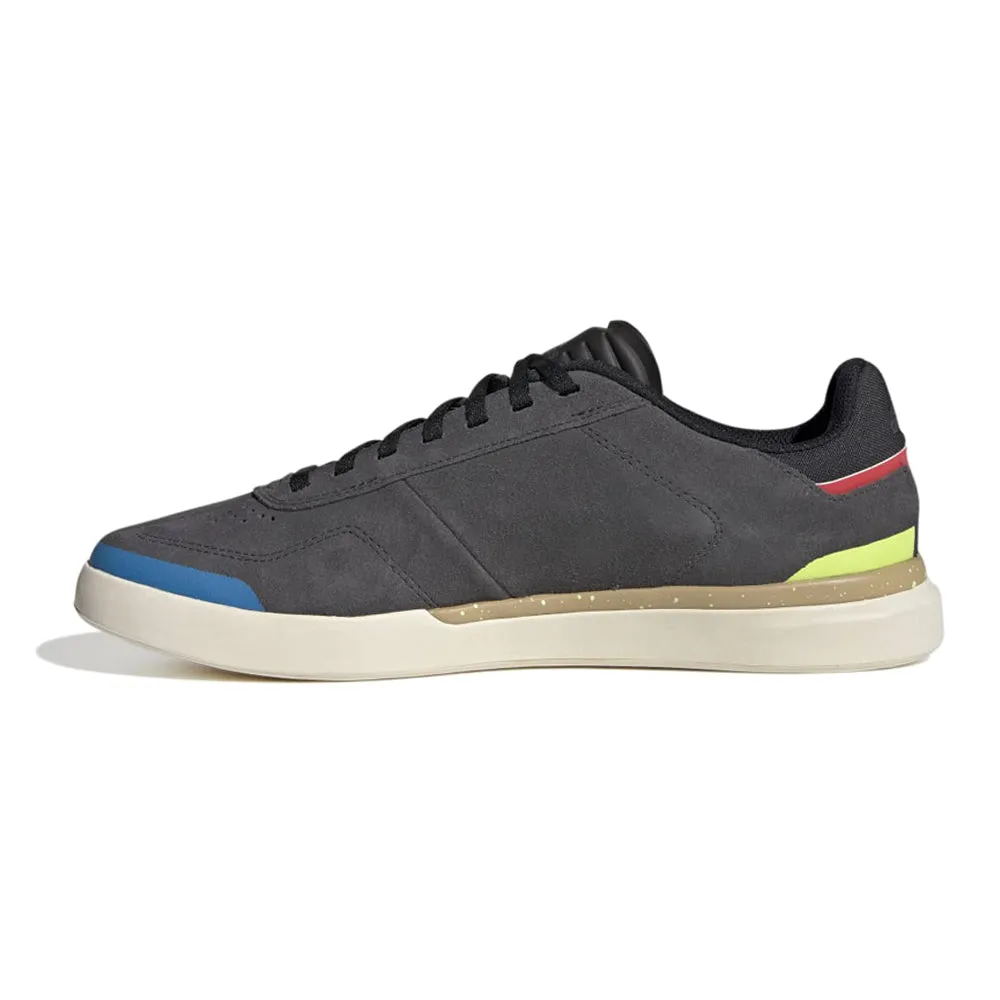 Sleuth DLX Lace Up Sneakers