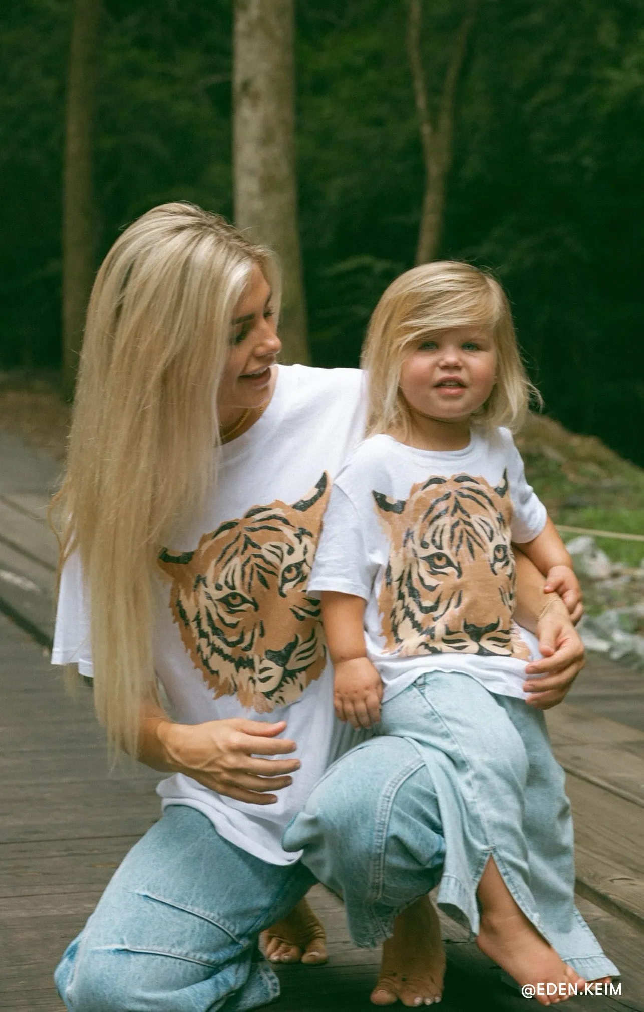 Travis Tee ~ Tiger Graphic