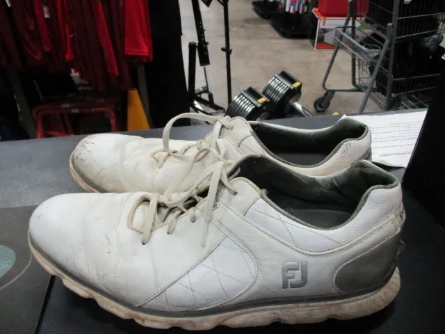 Used FJ Golf Shoes Size 13 - Has Wear