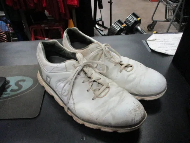 Used FJ Golf Shoes Size 13 - Has Wear