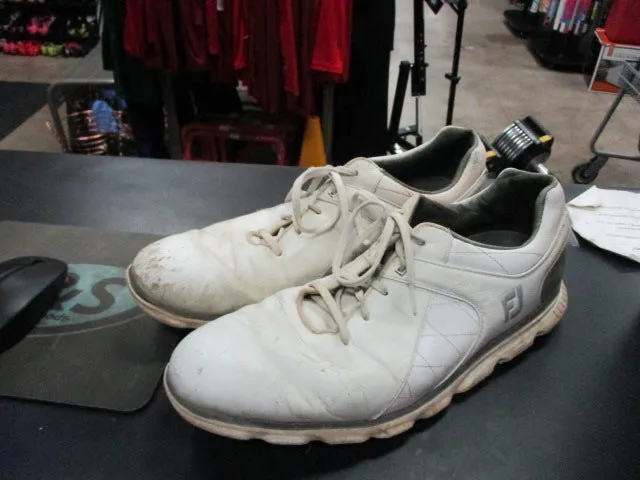 Used FJ Golf Shoes Size 13 - Has Wear