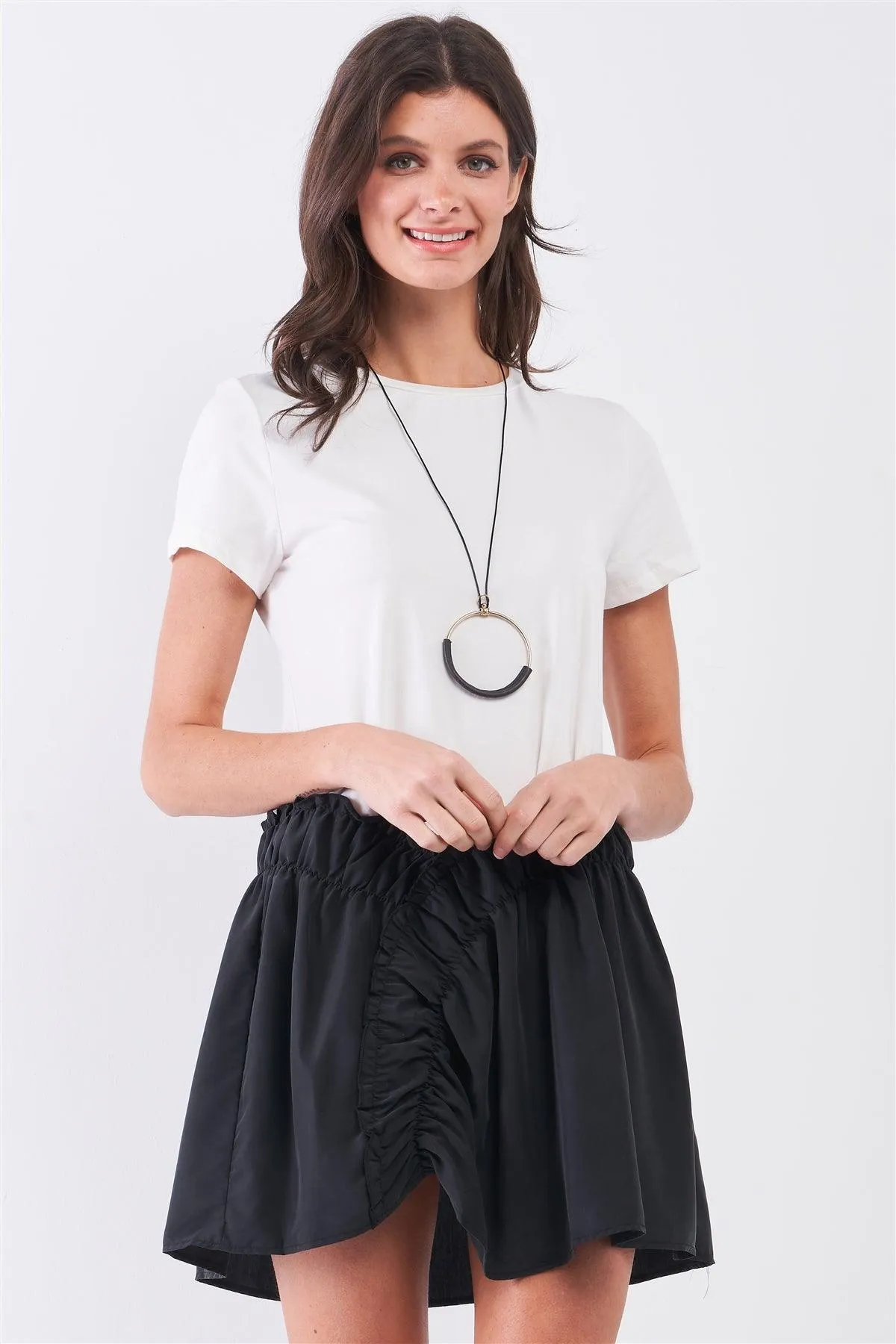 White & Black Short Sleeve Round Neck Dropped Waist Elastic Shirred Detail T-Shirt Mini Dress /1-2-2